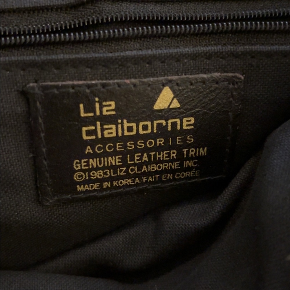 Vintage Liz Claiborne Black Textured Crossbody Bag - Picture 2 of 8